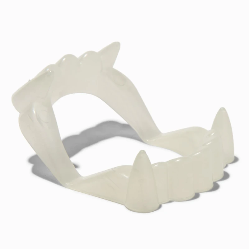 Glow in the Dark Fangs