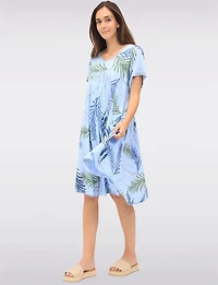 Flowy Tropical Leaf Print Short-Sleeve Dress by Froccella