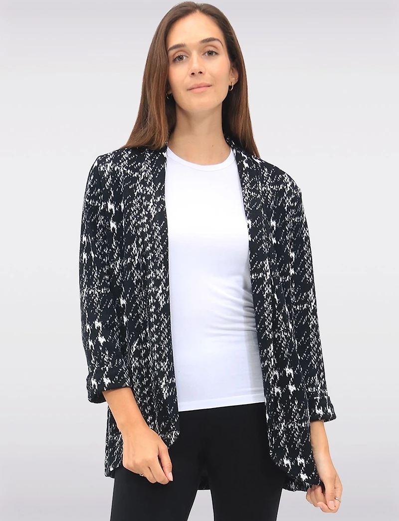 Open-Front Textured Jacquard Cuffed 3/4 Sleeves & Rounded Hem Blazer by Perle