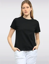 Lightweight Cotton Classic Crew Neck T-Shirt with Short Sleeves by Point Zero