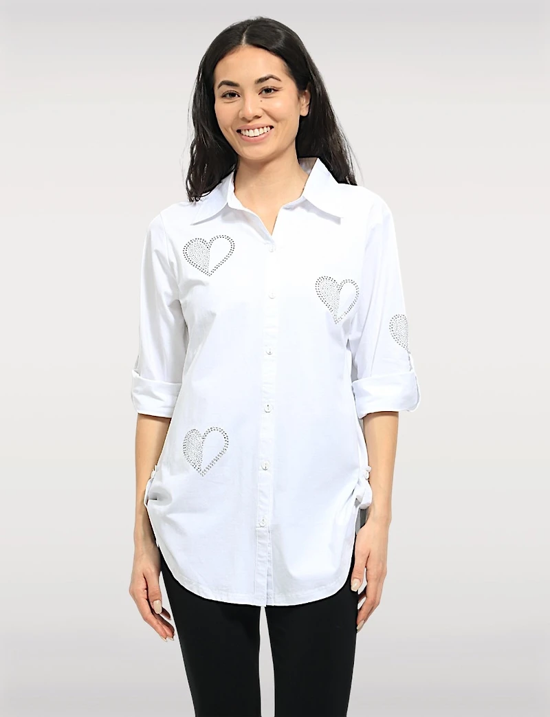 Heart-Adorned Stretch Cotton Shirt with Roll-Up 3/4 Sleeves & Rounded Hem by Goa