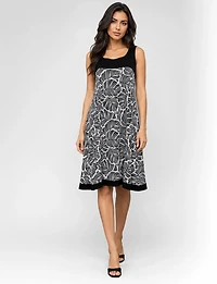 Wrinkle-Resistant Sleeveless Monochrome Printed A-Line Dress by Perle