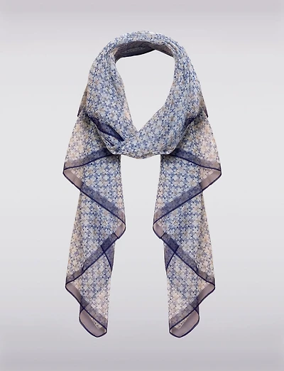 Flowy Lightweight Oversized Chic Clover Print Scarf - Style & Elegance