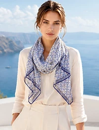 Flowy Lightweight Oversized Chic Clover Print Scarf - Style & Elegance