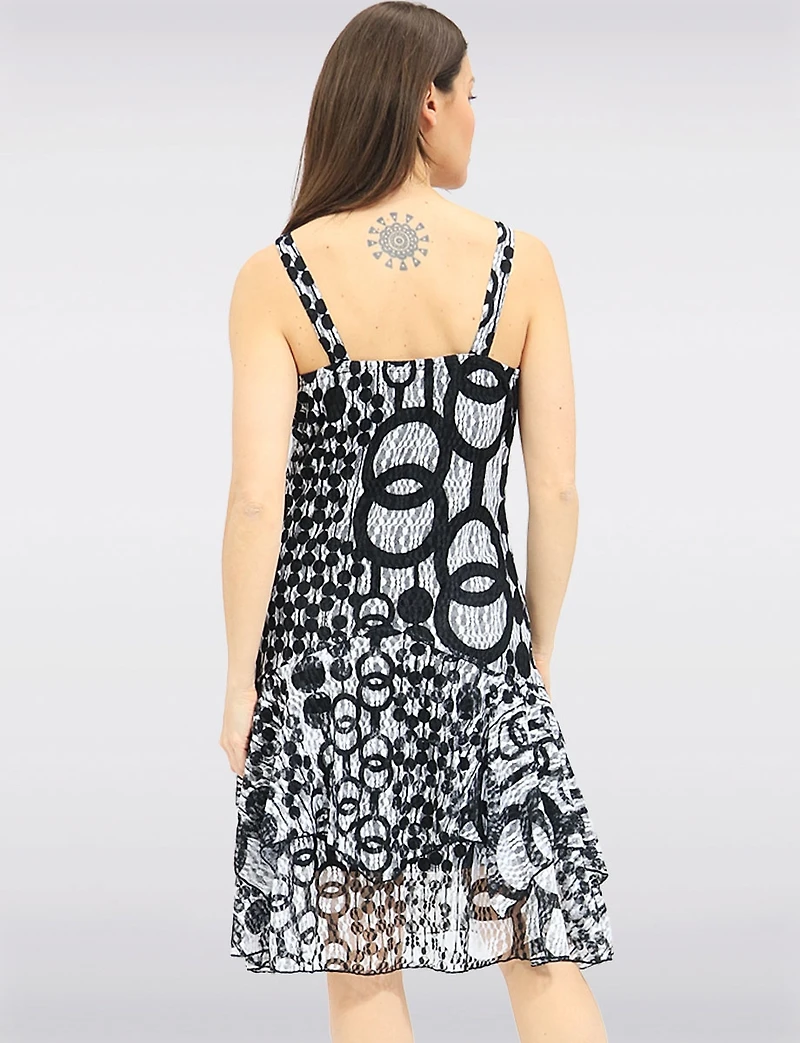 Flowy Geometric Print Sleeveless Lined Two-Tier Lace Dress by Tango Mango