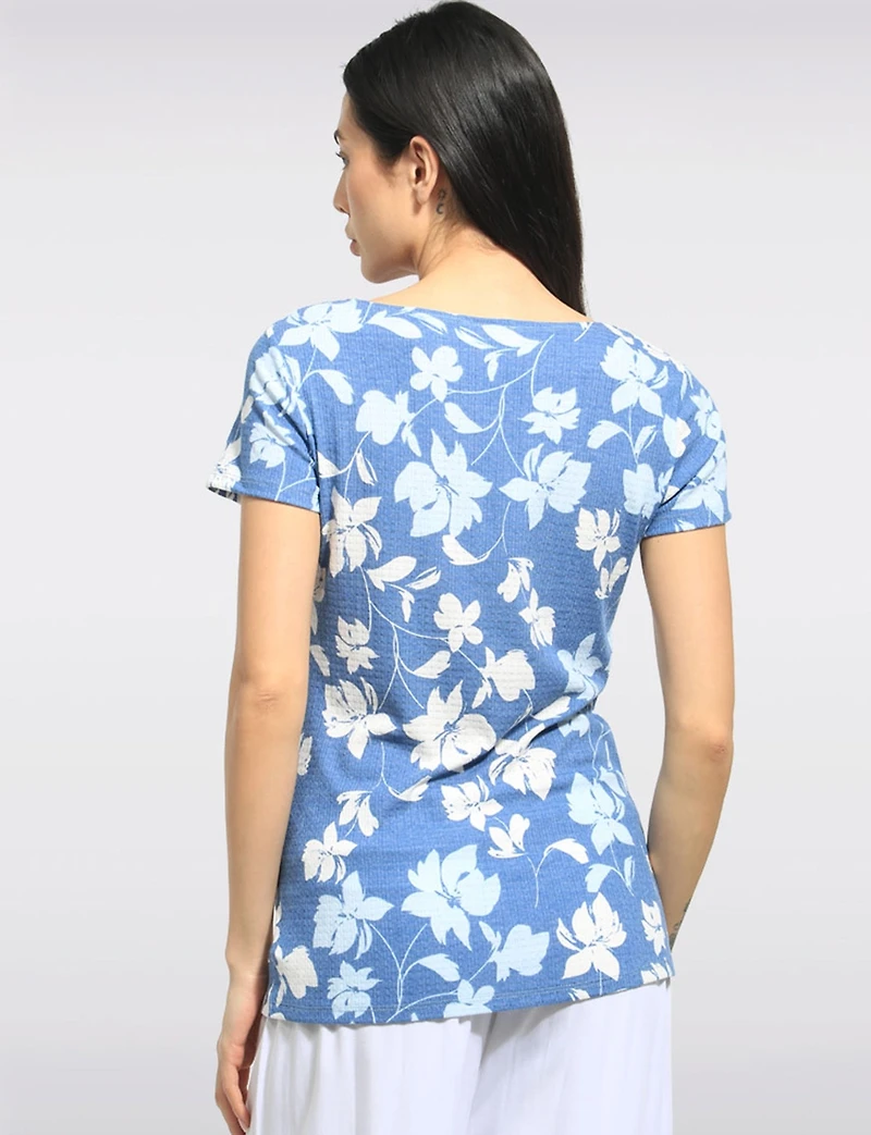 Slim Fit Short Sleeve Waffle Knit Scoop Round Neck Floral Print Top by Perle