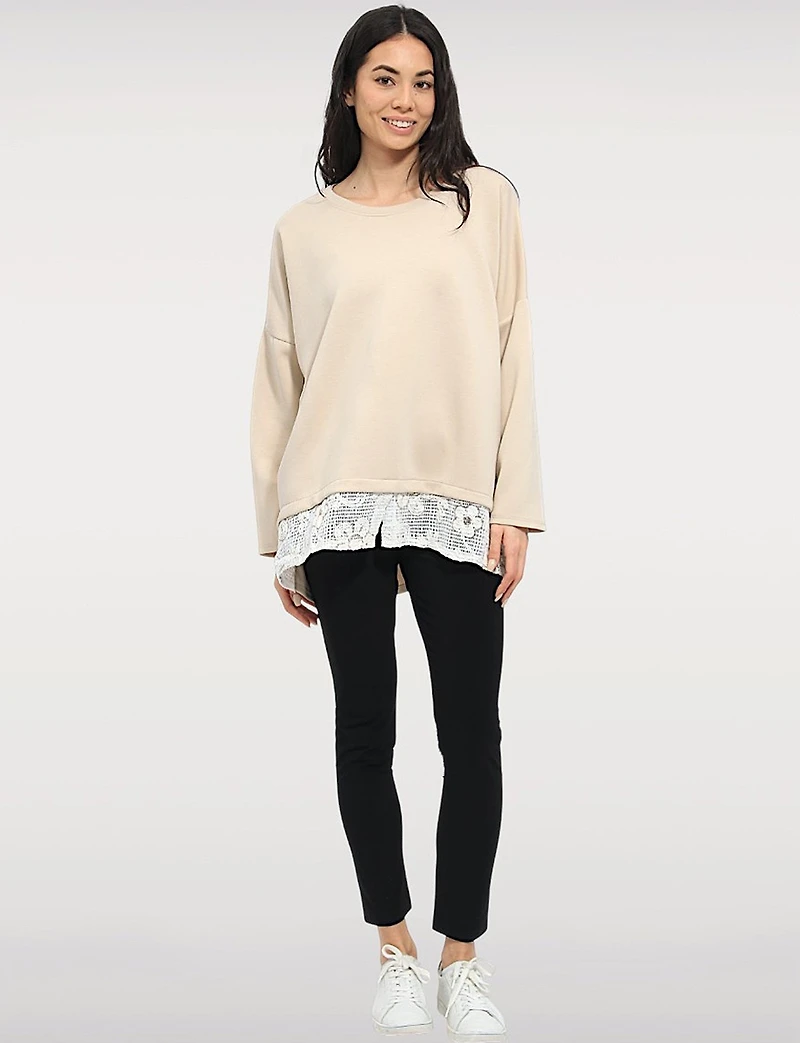 Pull-On Black Stretch Leggings by Perle