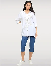 High Rise Pull-On Capris with Two Front Square Pockets by Perle