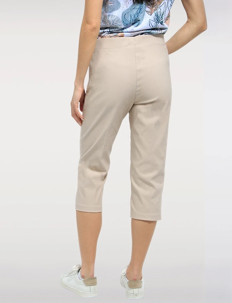 High Rise Pull-On Capris with Two Front Square Pockets by Perle