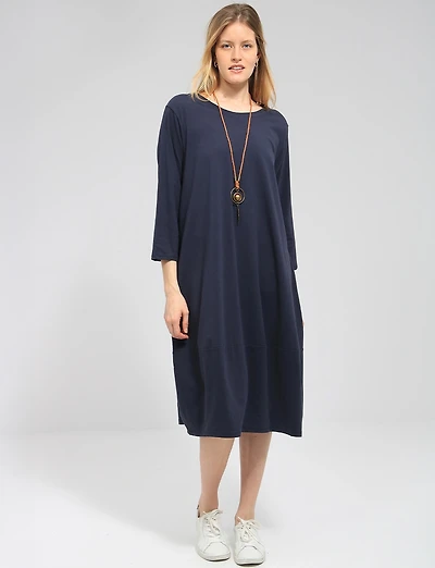 Three-Quarter Sleeve Chic Cotton Maxi Dress with Pockets & Necklace by Froccella