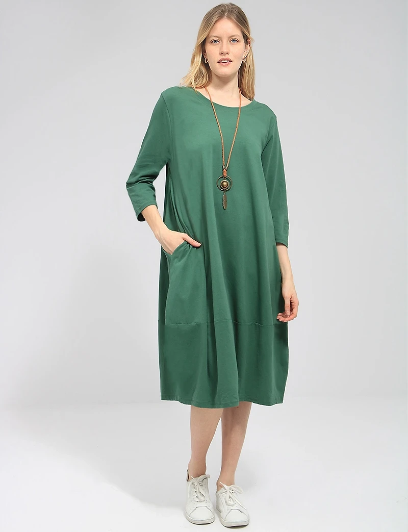 Three-Quarter Sleeve Chic Cotton Maxi Dress with Pockets & Necklace by Froccella