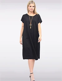 Chic Cotton Short Sleeve Maxi Dress with Necklace & Hidden Pockets by Froccella