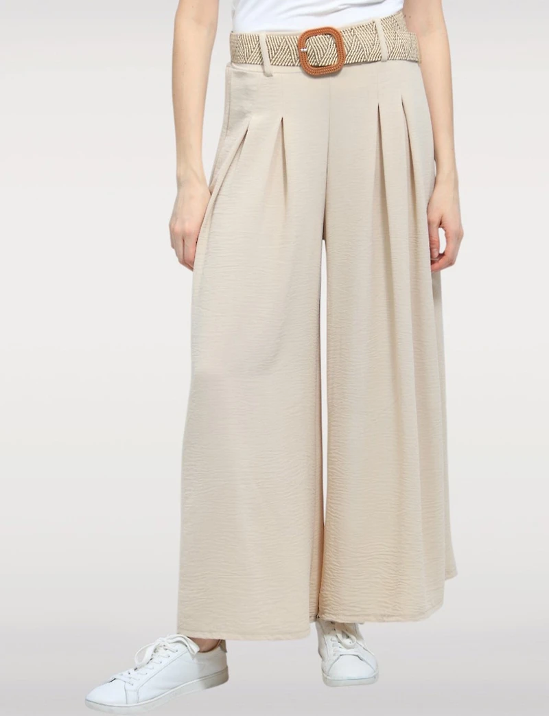 Lightweight Wide-Leg Pull-On Stretch Pants with Raffia Buckle Belt by Froccella