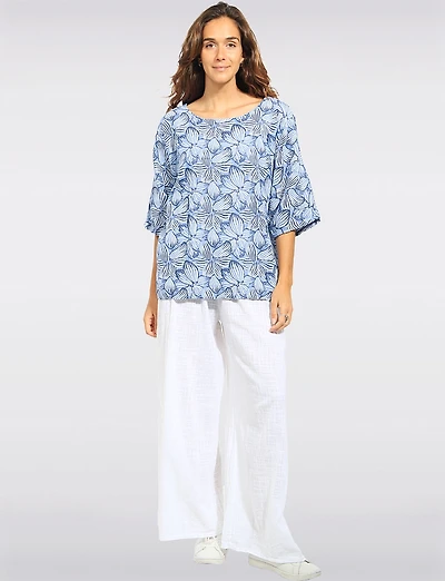 Breathable Cotton Floral Print Short Sleeve Top with Round Neckline by Froccella