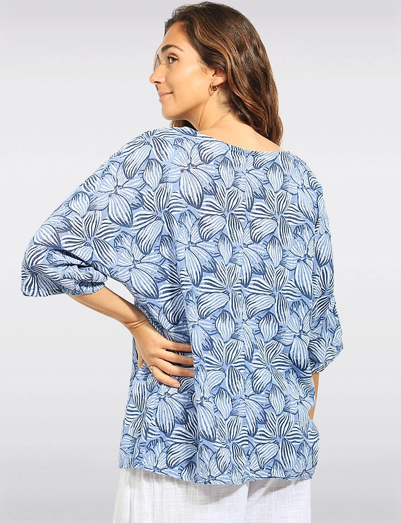 Breathable Cotton Floral Print Short Sleeve Top with Round Neckline by Froccella