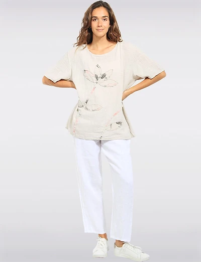 Elegant Cotton Tunic with Floral Patch & Relaxed Short Sleeves by Froccella
