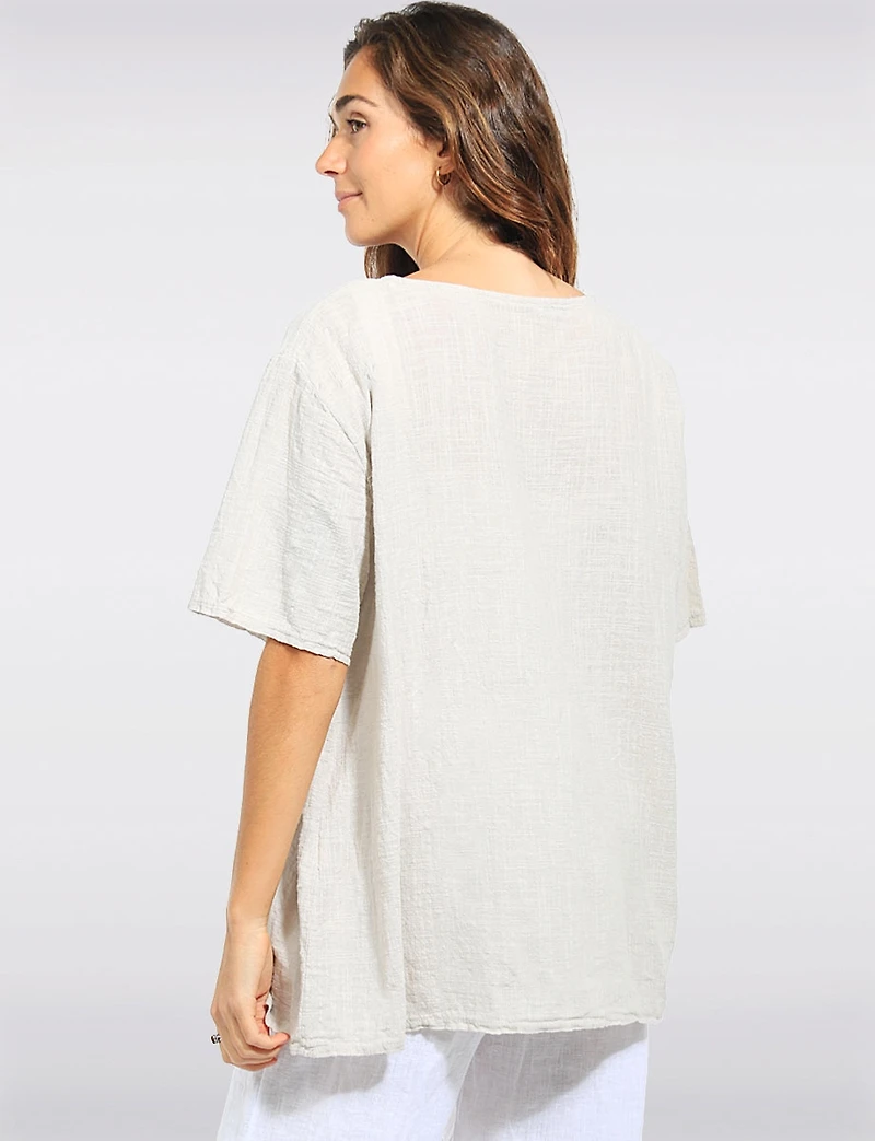 Elegant Cotton Tunic with Floral Patch & Relaxed Short Sleeves by Froccella