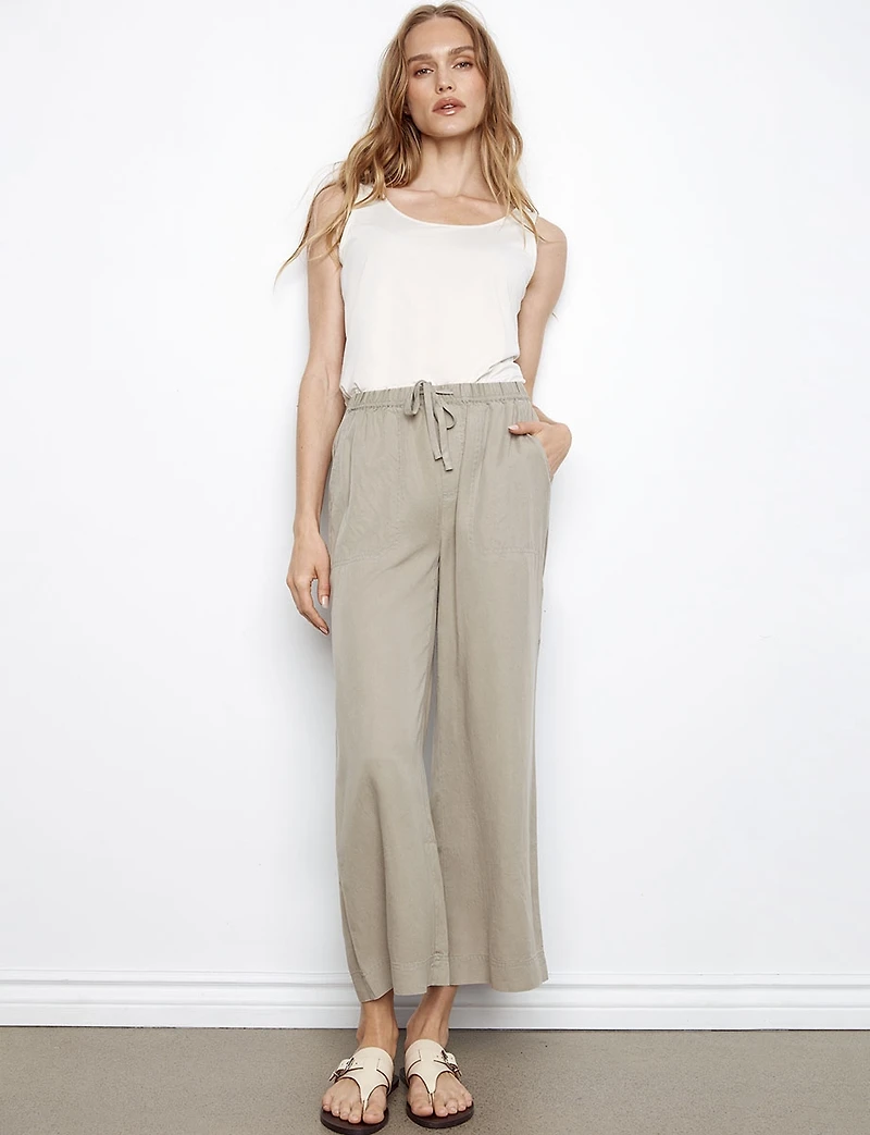 Charlie B Cropped Wide-Leg Jogger Pants With Adjustable Drawstring & Pockets