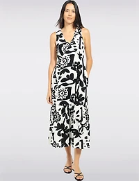 Elegant Floral Print Sleeveless V-Neck Tiered Maxi Dress by Stella Morgan