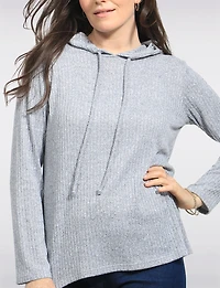 Solid Ribbed-Knit Hoodie with Adjustable Drawstrings and Side Slits by Perle