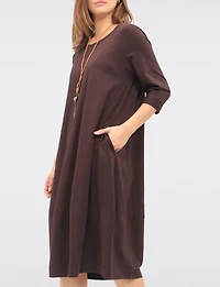 Three-Quarter Sleeve Chic Cotton Maxi Dress with Pockets & Necklace by Froccella