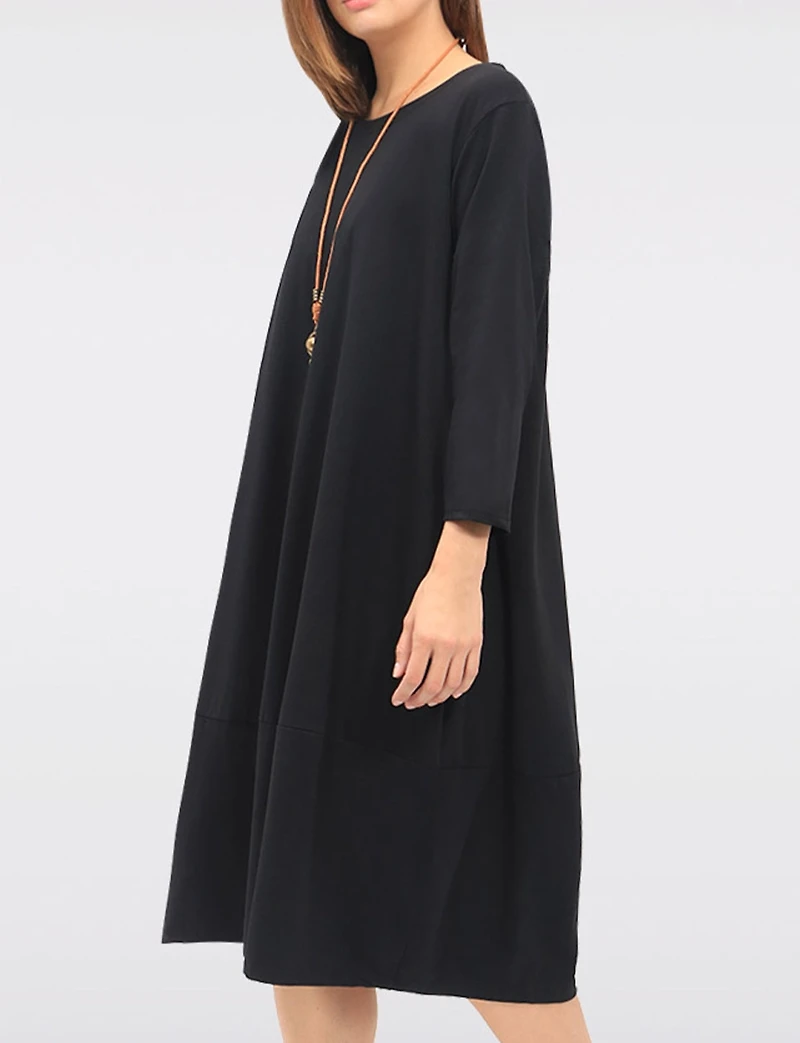 Three-Quarter Sleeve Chic Cotton Maxi Dress with Pockets & Necklace by Froccella
