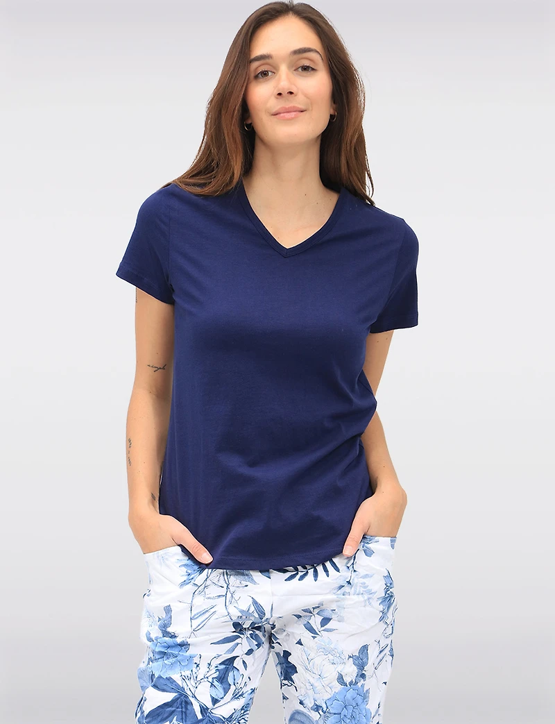 Basic Vegan Solid Cotton Short Sleeve V-Neck T-shirt by Point Zero