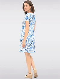 Short Sleeves Floral Printed Knee-Length Dress Princess Seams by Vamp