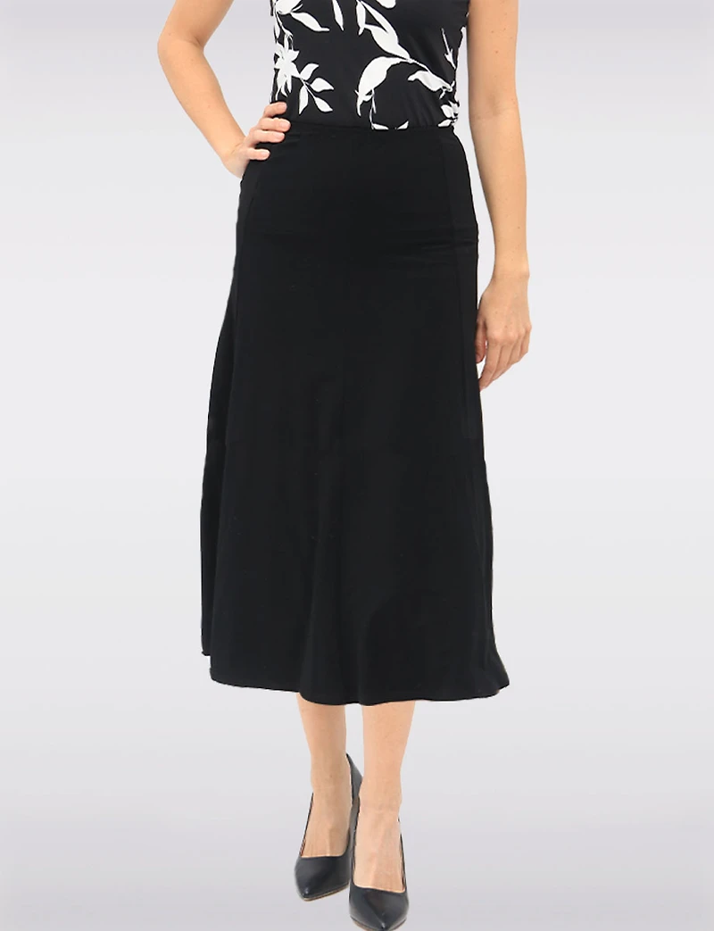Classic Black Stretch Pull-On Maxi Skirt with A-Line Silhouette by Vamp