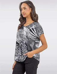 Chic Short Sleeve Black & White Abstract Tunic with Curved Hem by Vamp