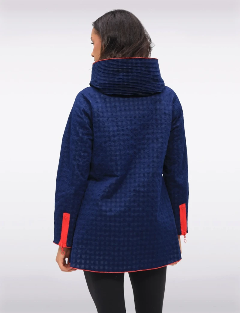 Loose Fit Reversible Gingham & Navy Pleated Hood Zip Front Raincoat by UBU