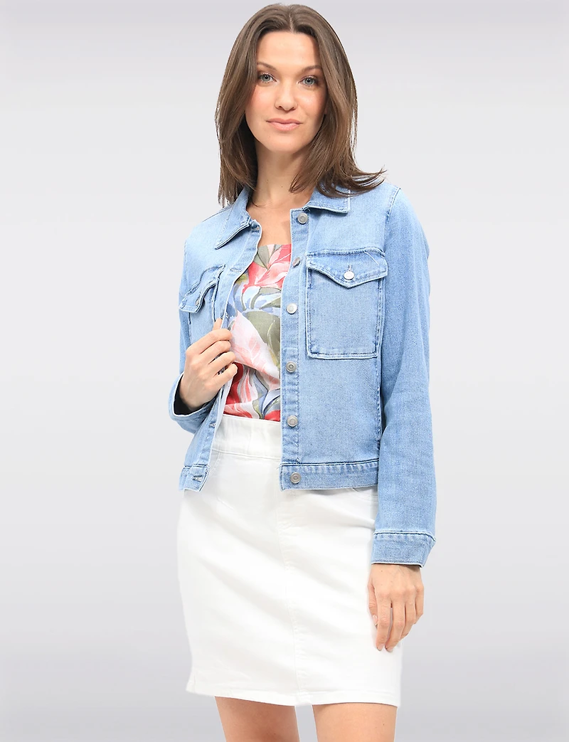 Light Wash Stretch Denim Jean Jacket with Utility Patch Pockets by Baccini