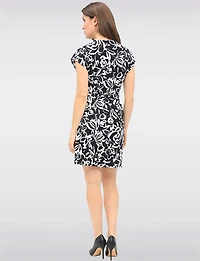 Elegant Crossover V-Neck Sleeveless Printed Dress with Removable Belt by GWV