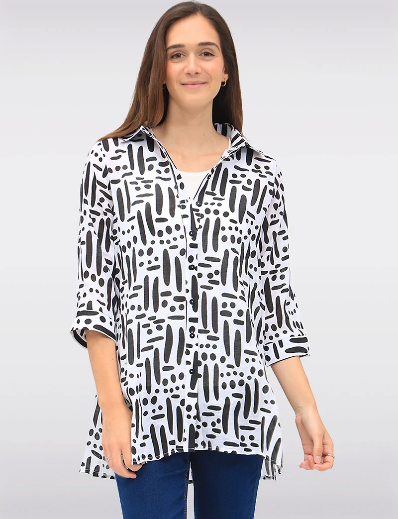 Black & White Button-Down Printed 3/4 Sleeve Blouse with Side Slits by Goa