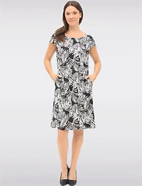 Tropical Leaf Print Slim Fit Cap Sleeve Knee-Length Dress by Vamp