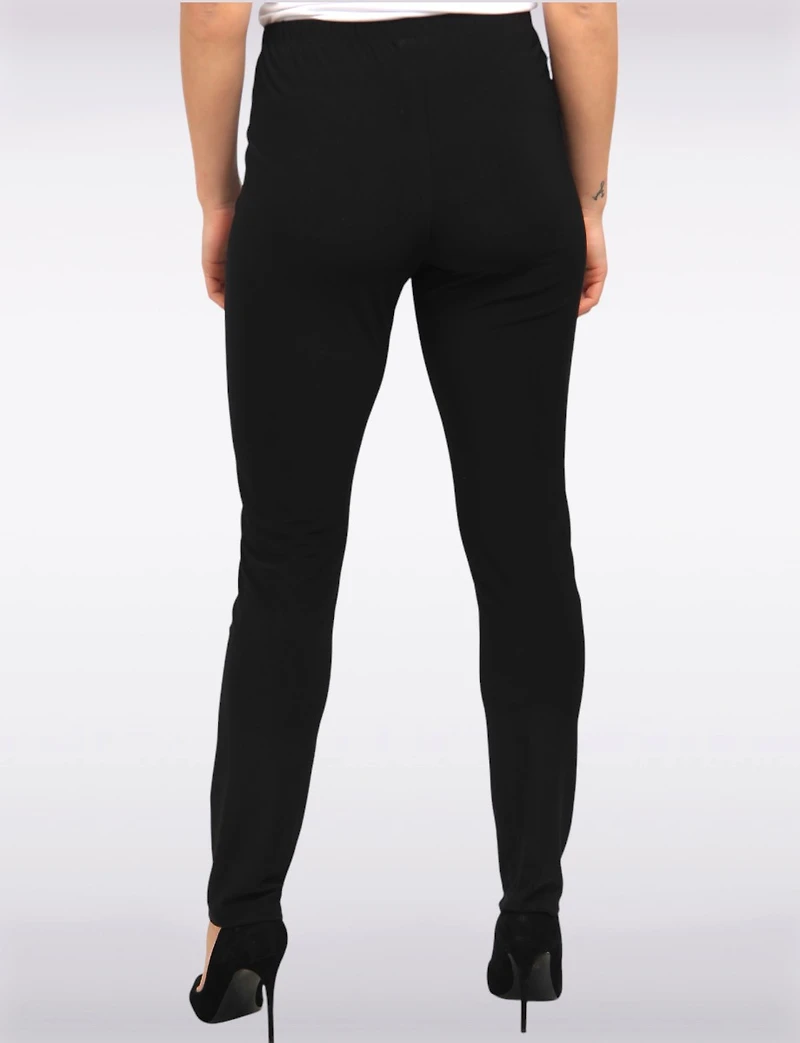 Pull-On Black Stretch Leggings by Amani Couture