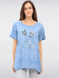 Linen Blend Short Sleeve Cut Cat Rhinestones Design and Lace Top By Froccella