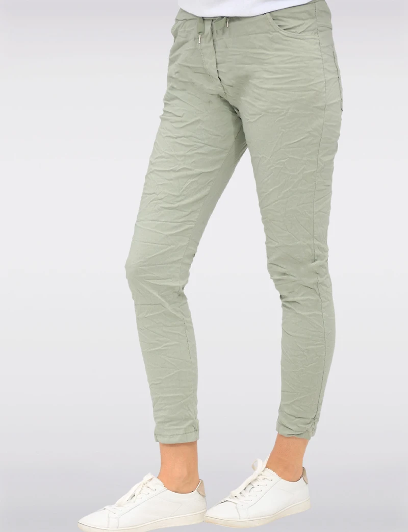 Crinkled Slim Fit Drawstring Waist 4-Pocket Stretch Pants by Froccella