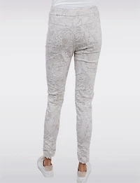 Chic Paisley Print Crinkled Stretch Slim Fit Drawstring Waist Pants by Froccella