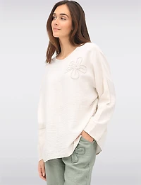 Lightweight Crinkled Flowy 3/4 Sleeve Flower Applique Top by Froccella