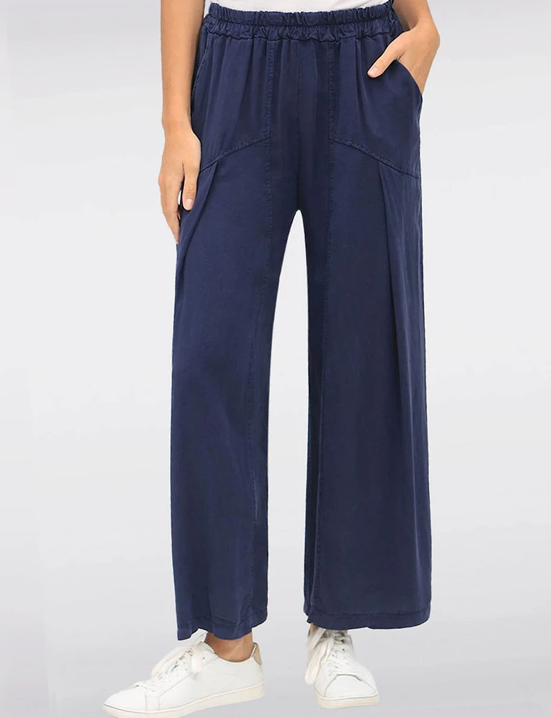 Lightweight Wide-Leg Pants with Front Pleat Elastic Waist & Pockets by Froccella