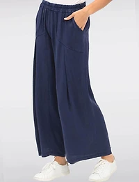 Lightweight Wide-Leg Pants with Front Pleat Elastic Waist & Pockets by Froccella