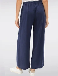 Lightweight Wide-Leg Pants with Front Pleat Elastic Waist & Pockets by Froccella