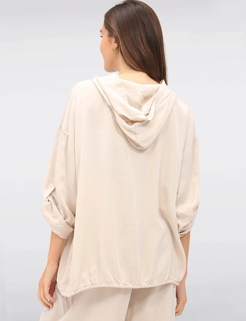 Versatile Button-Front Hooded Top with 3/4 Sleeves & Chest Pockets by Froccella