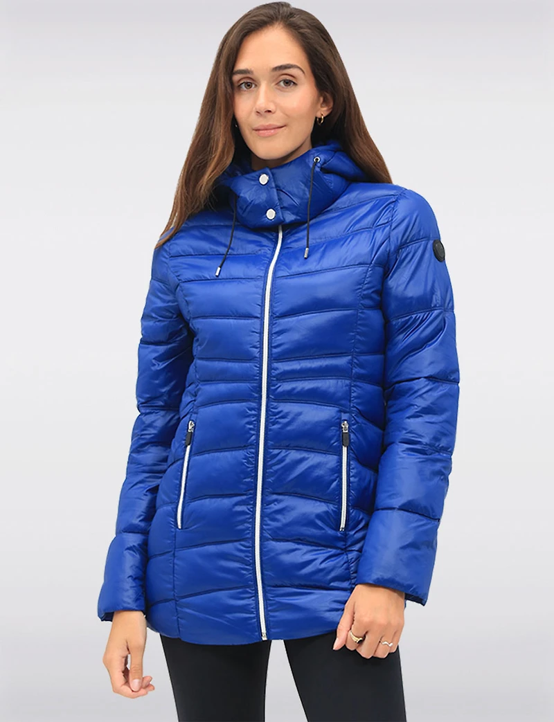 Vegan Lightweight Packable Hooded Puffer with Matching Neck Pillow by Point Zero