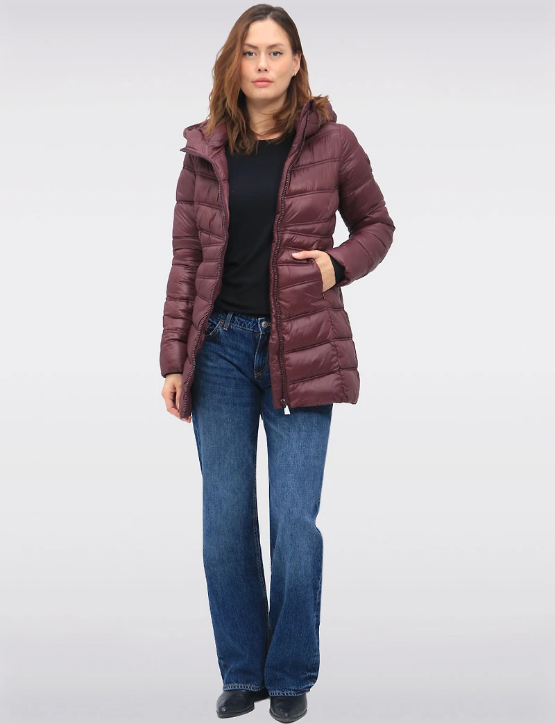 Vegan Lightweight Puffer Jacket with Pillow Hood and Zip Pockets by Point Zero