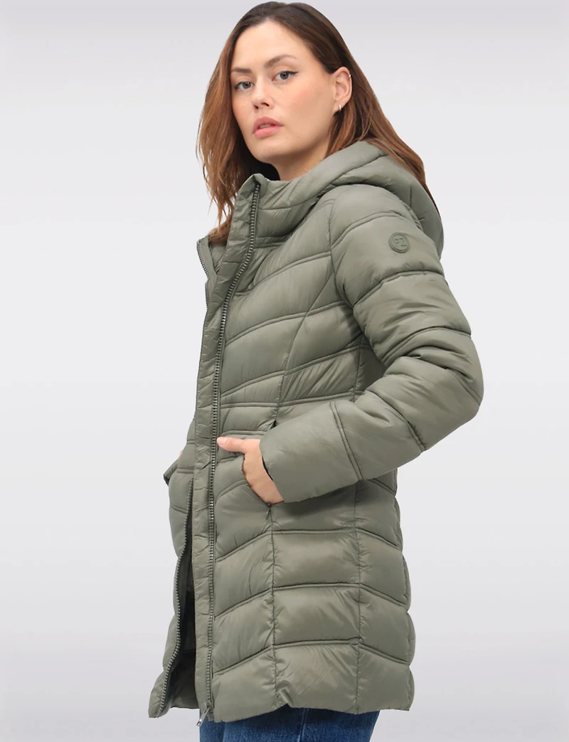 Vegan Lightweight Puffer Jacket with Pillow Hood and Zip Pockets by Point Zero