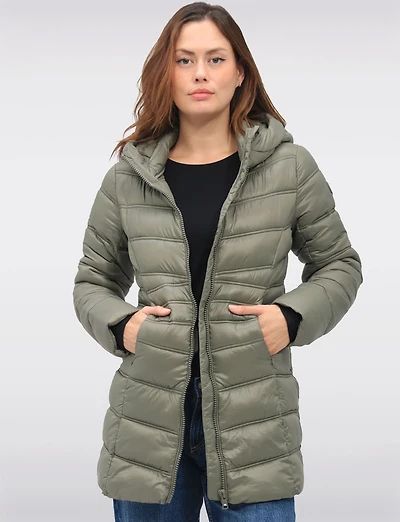Vegan Lightweight Puffer Jacket with Pillow Hood and Zip Pockets by Point Zero