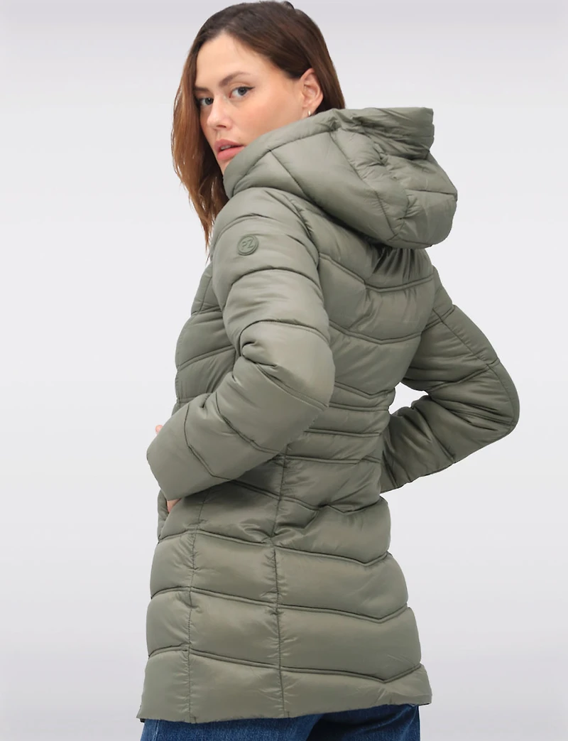 Vegan Lightweight Puffer Jacket with Pillow Hood and Zip Pockets by Point Zero