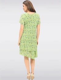 Slim Fit Two-Tiered Short Sleeve Floral Print V-neck Crinkled Dress By Froccella